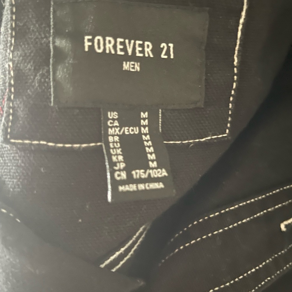 Forever 21 Men's Black Shirt Jean Jacket with Contrast Stitching - Picture 6 of 7